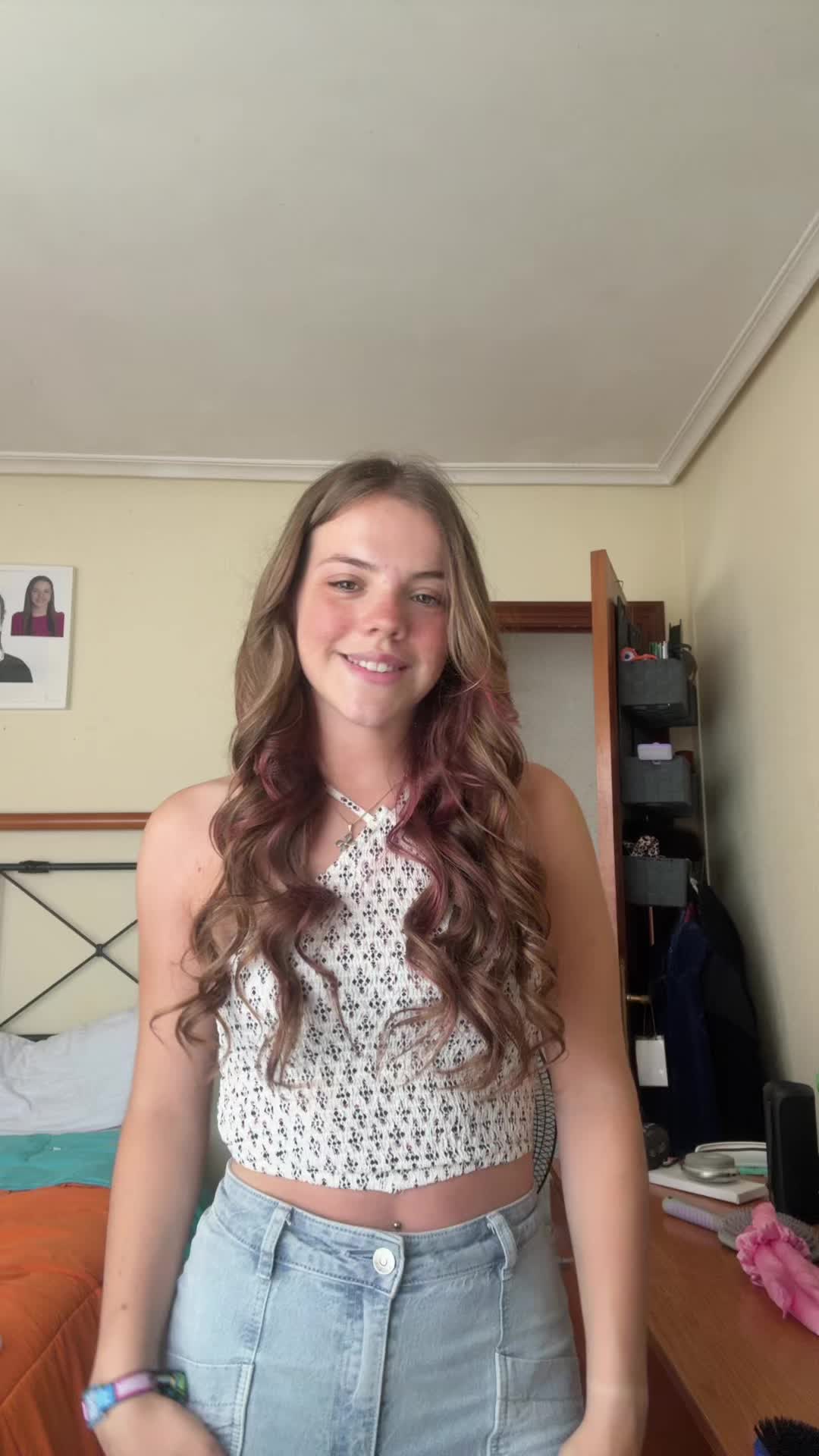 @Ainara
