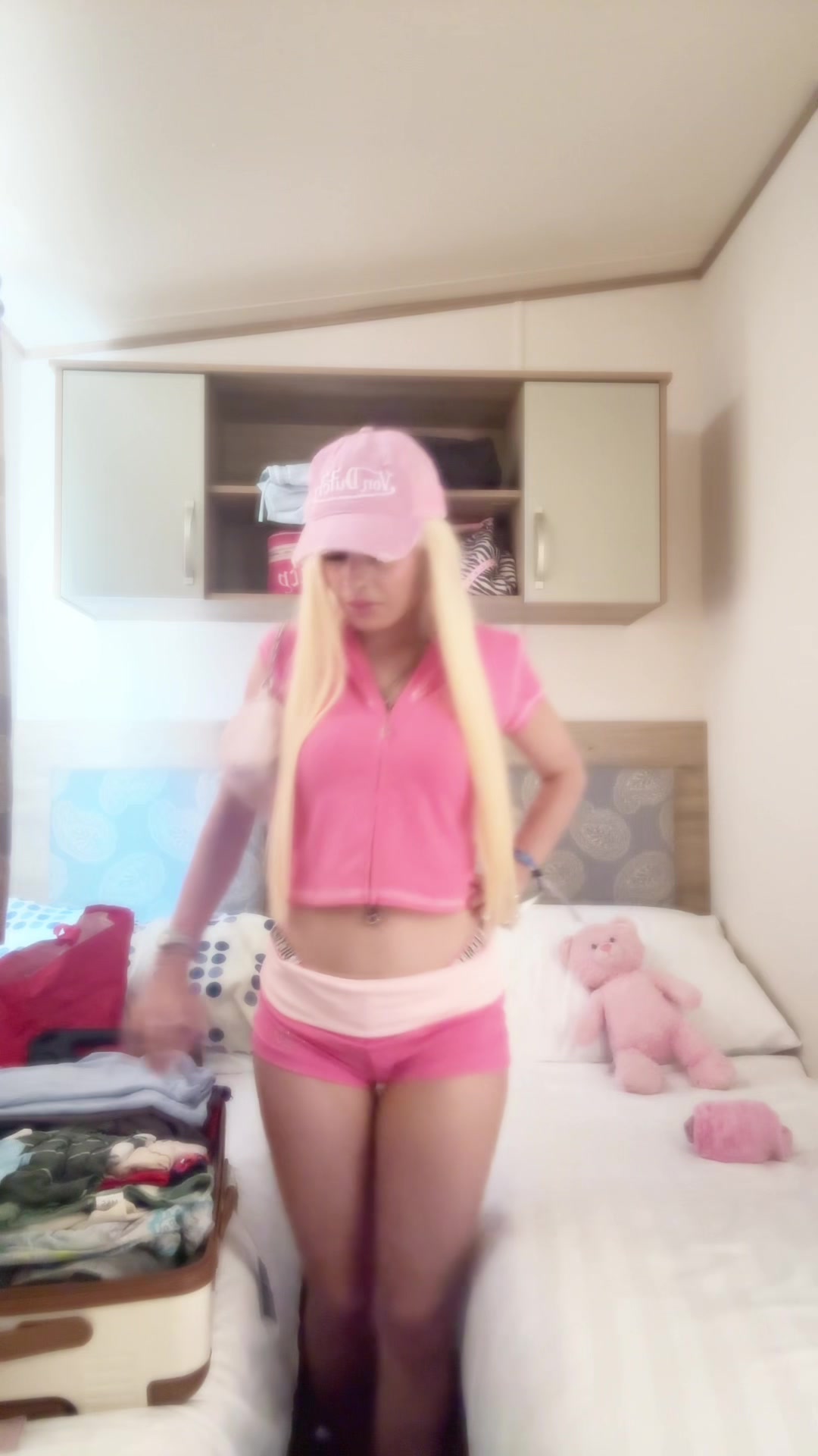 @๐ถโ๐๐๐๐๐๐๐๐ธ๐ผ๐๐ธ๐ฅ
