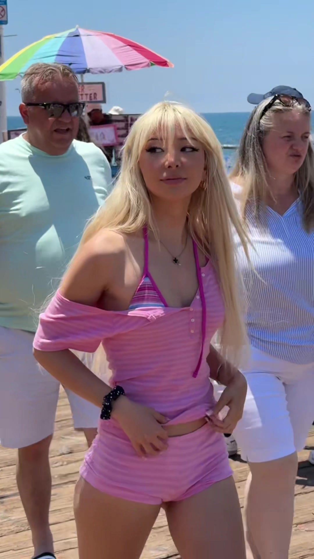 @mia