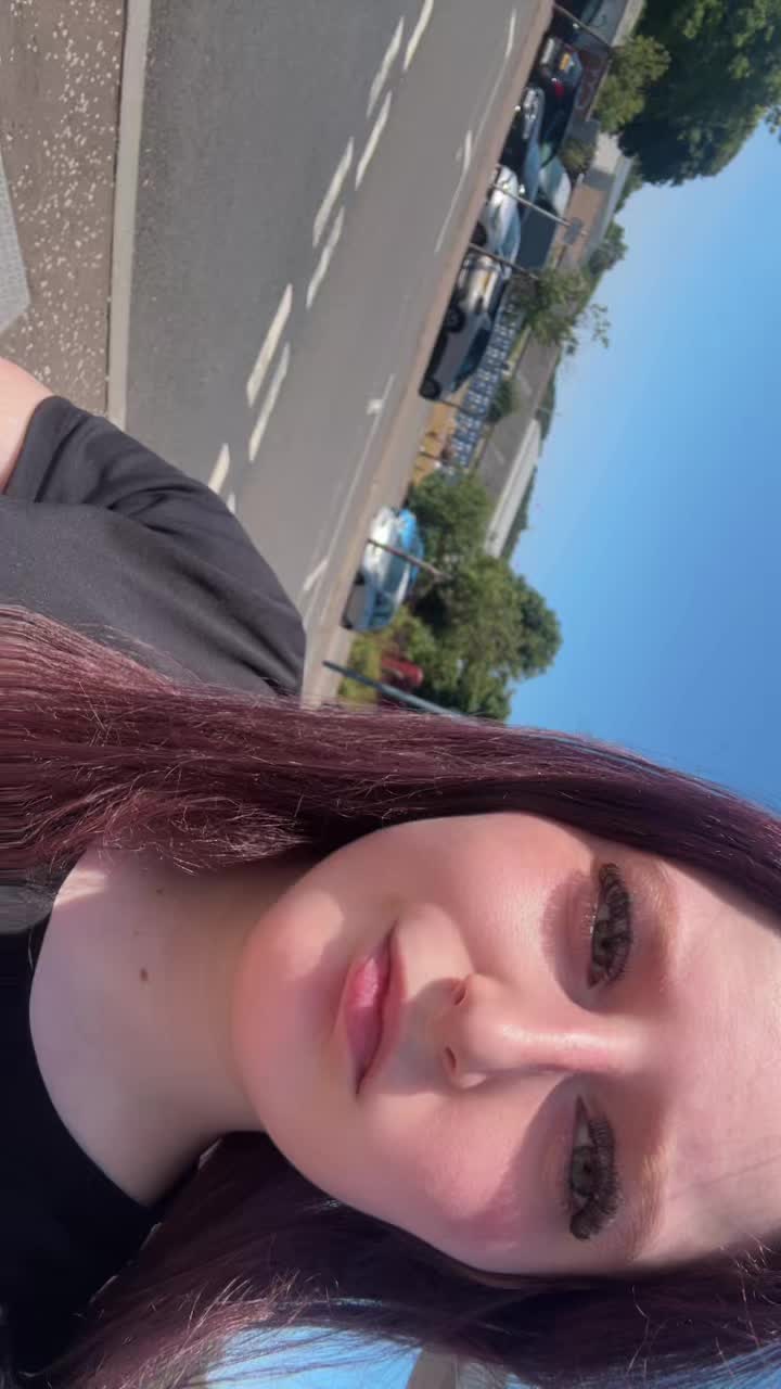 @misslilshortfuse