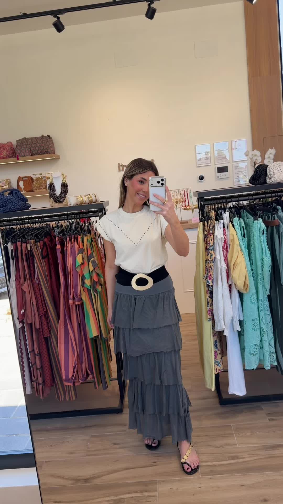 @bymartishop