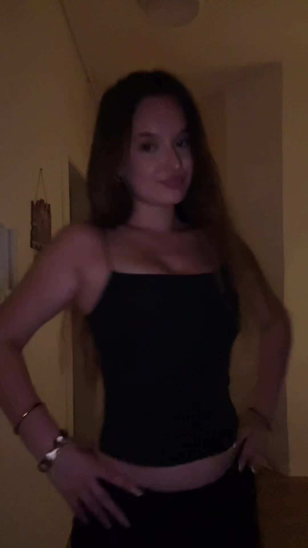 @anicka_nik
