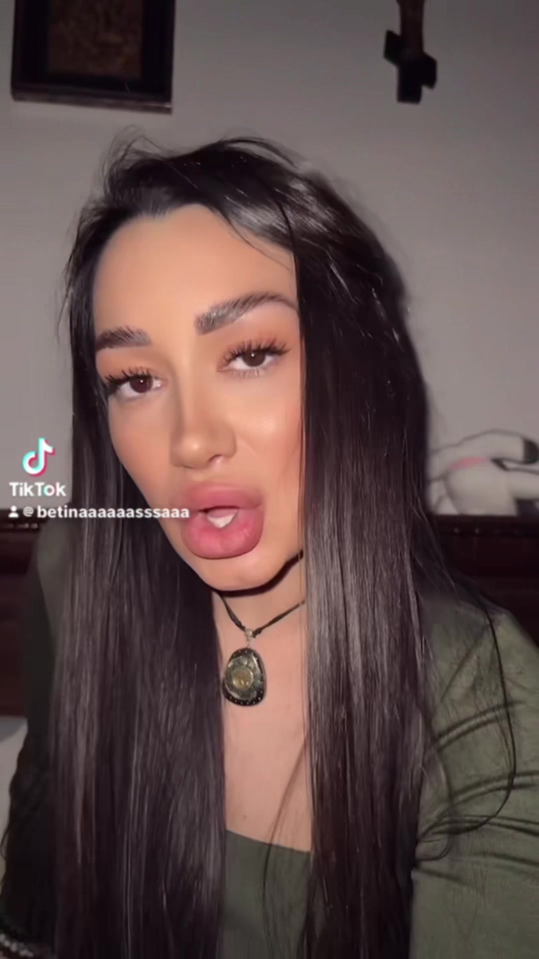 @Betinaaa