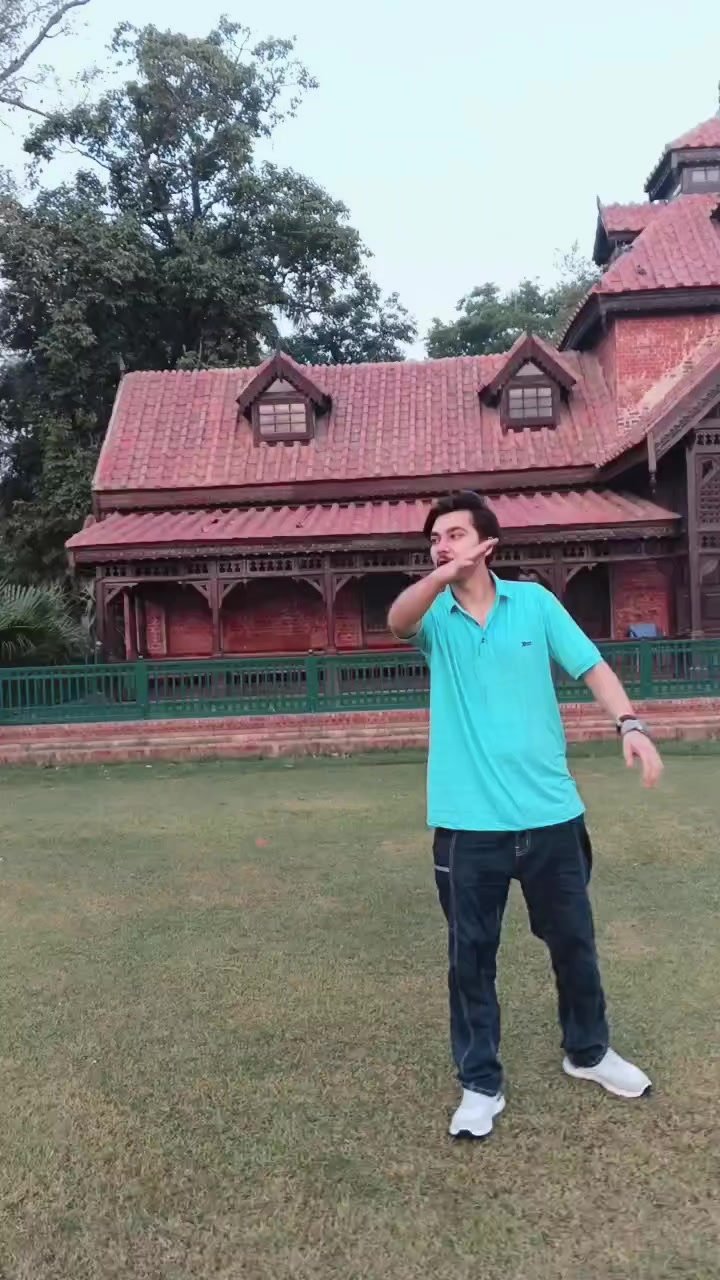 @Xaini 😎