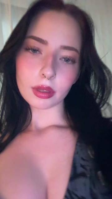 @IG: y0urusedbr4t