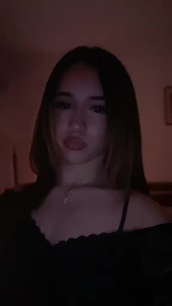 @𝐓 𝐎 𝐍 𝐈 𝐀