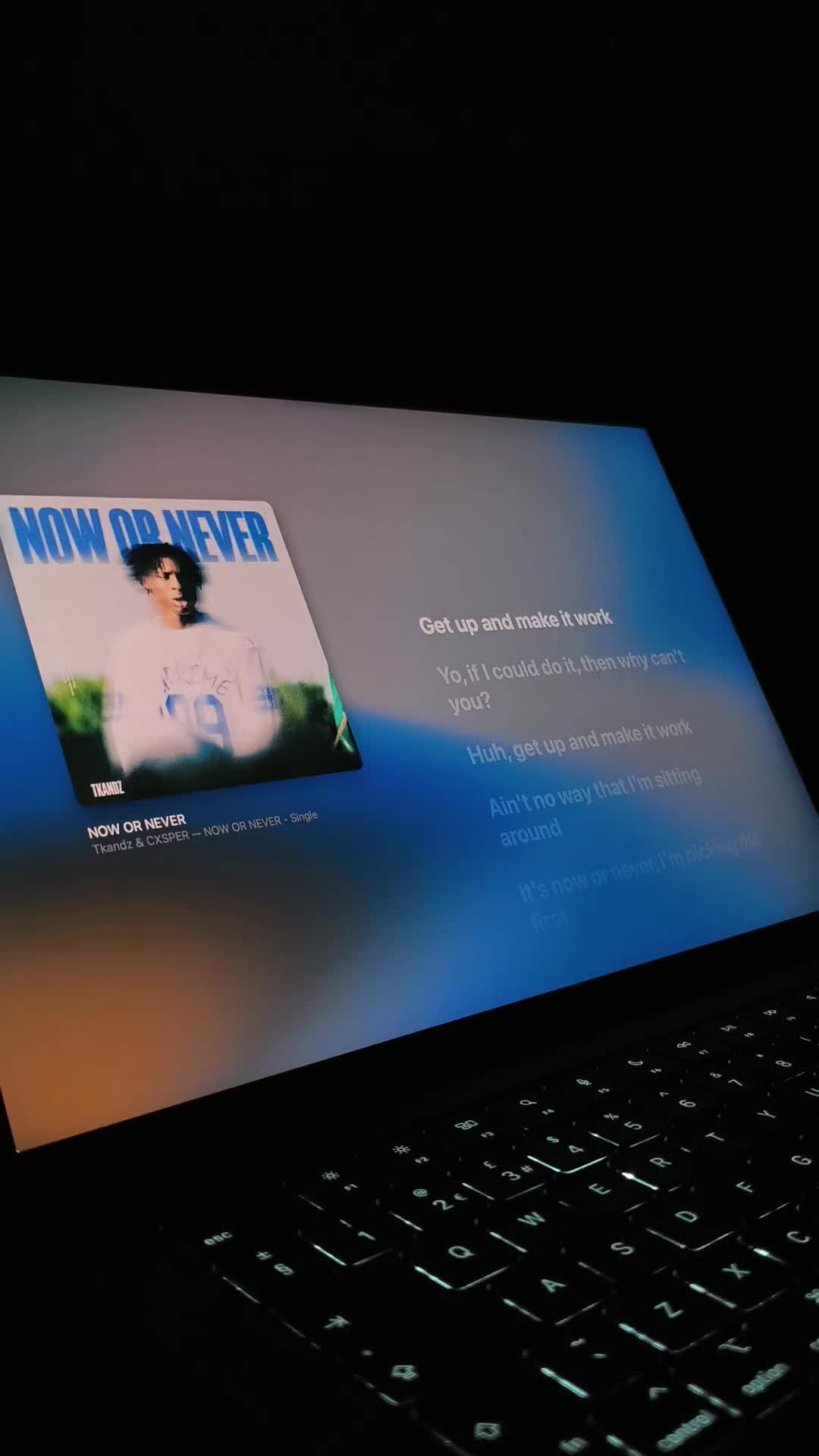 @Vibes🎵