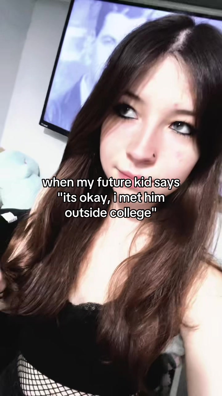 @️