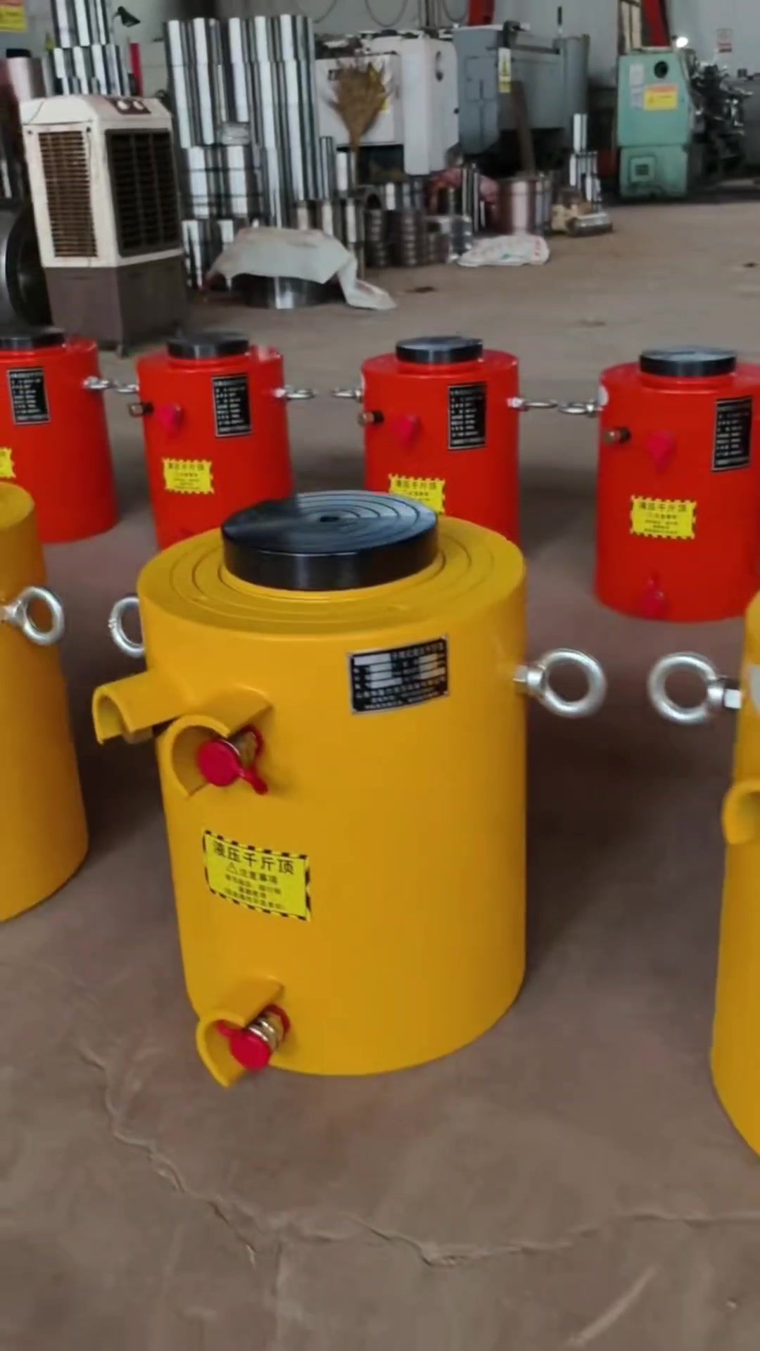 @Hydraulic jack
