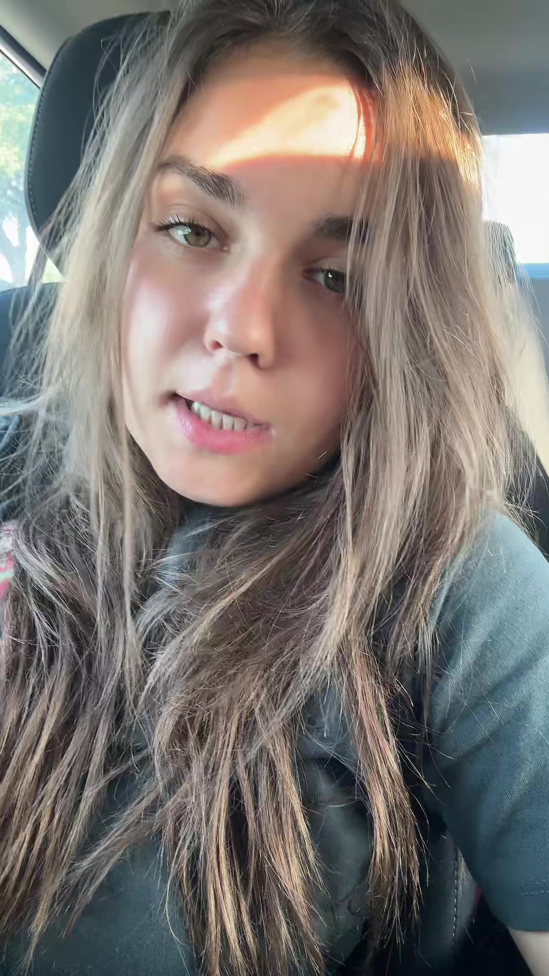 @hellafunchick