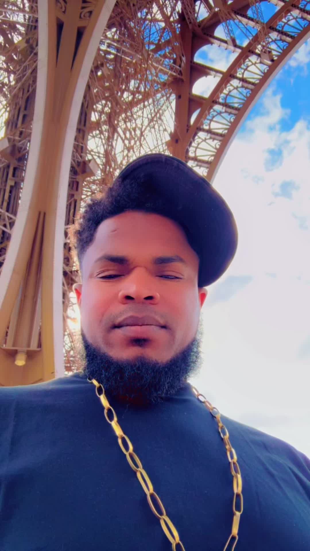 @Julien Locks 🇫🇷🦍