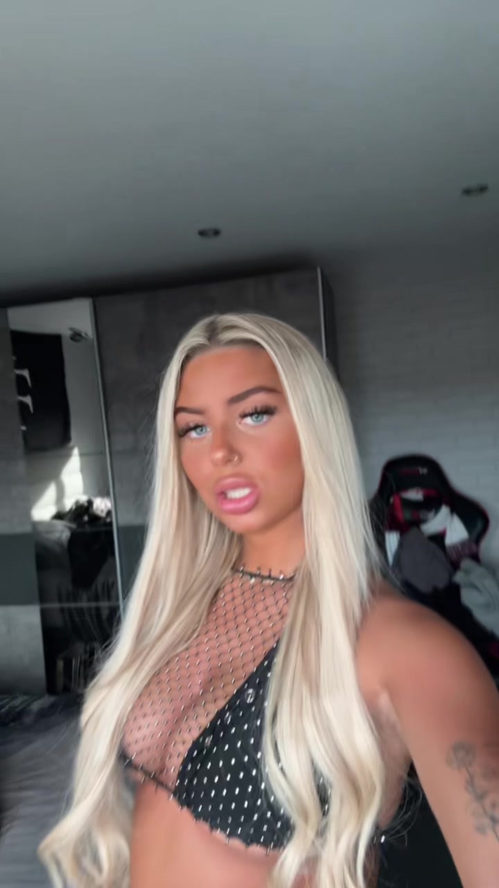 @katie hogg🤍xox