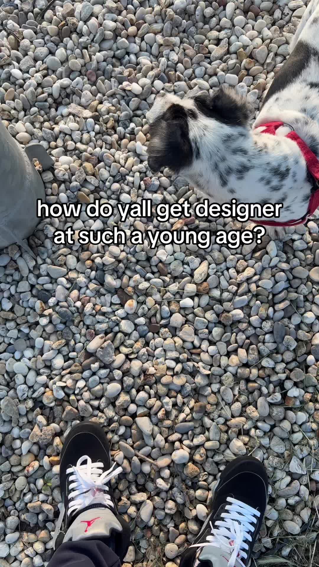 @⃟