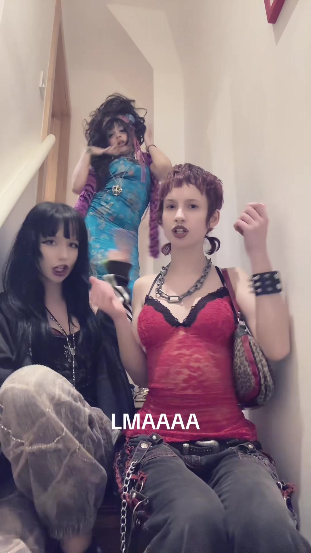 @🧟♀️