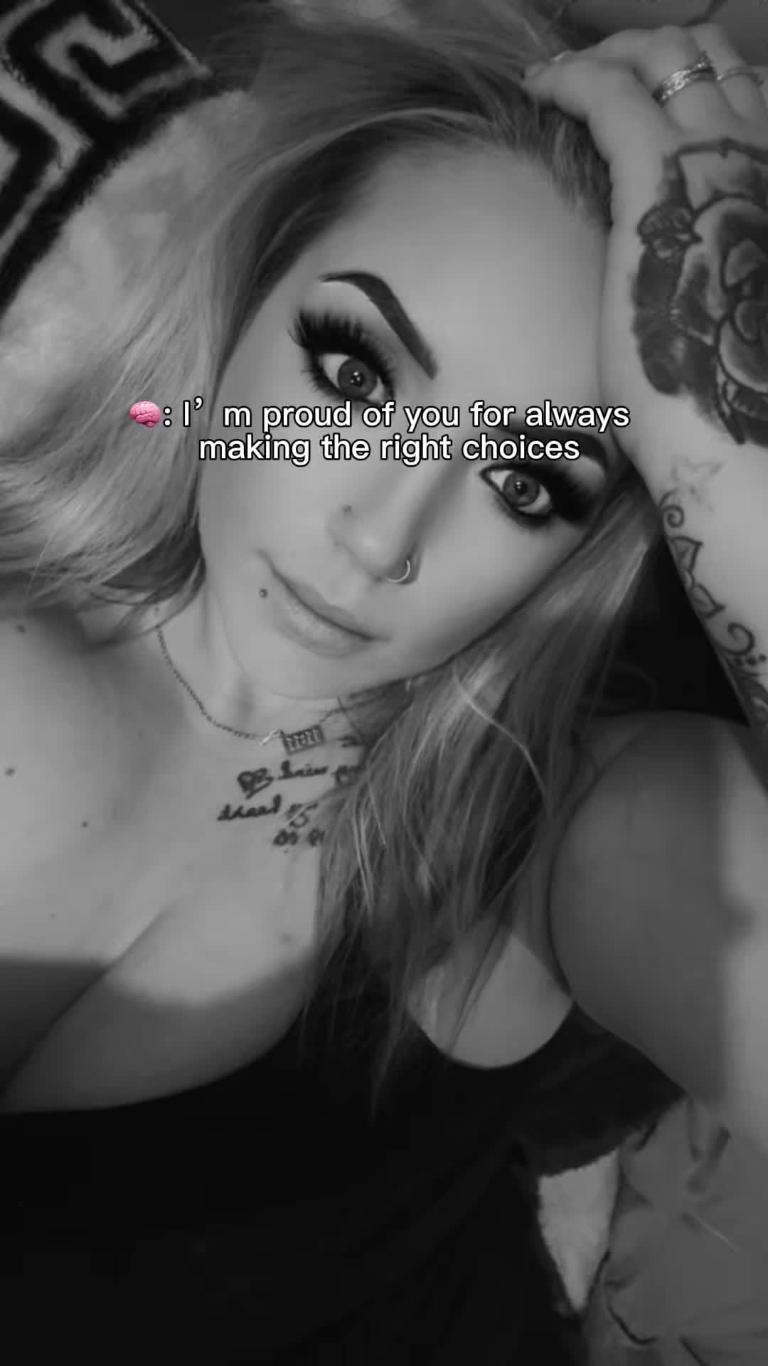 @Kayleigh11:11_xo