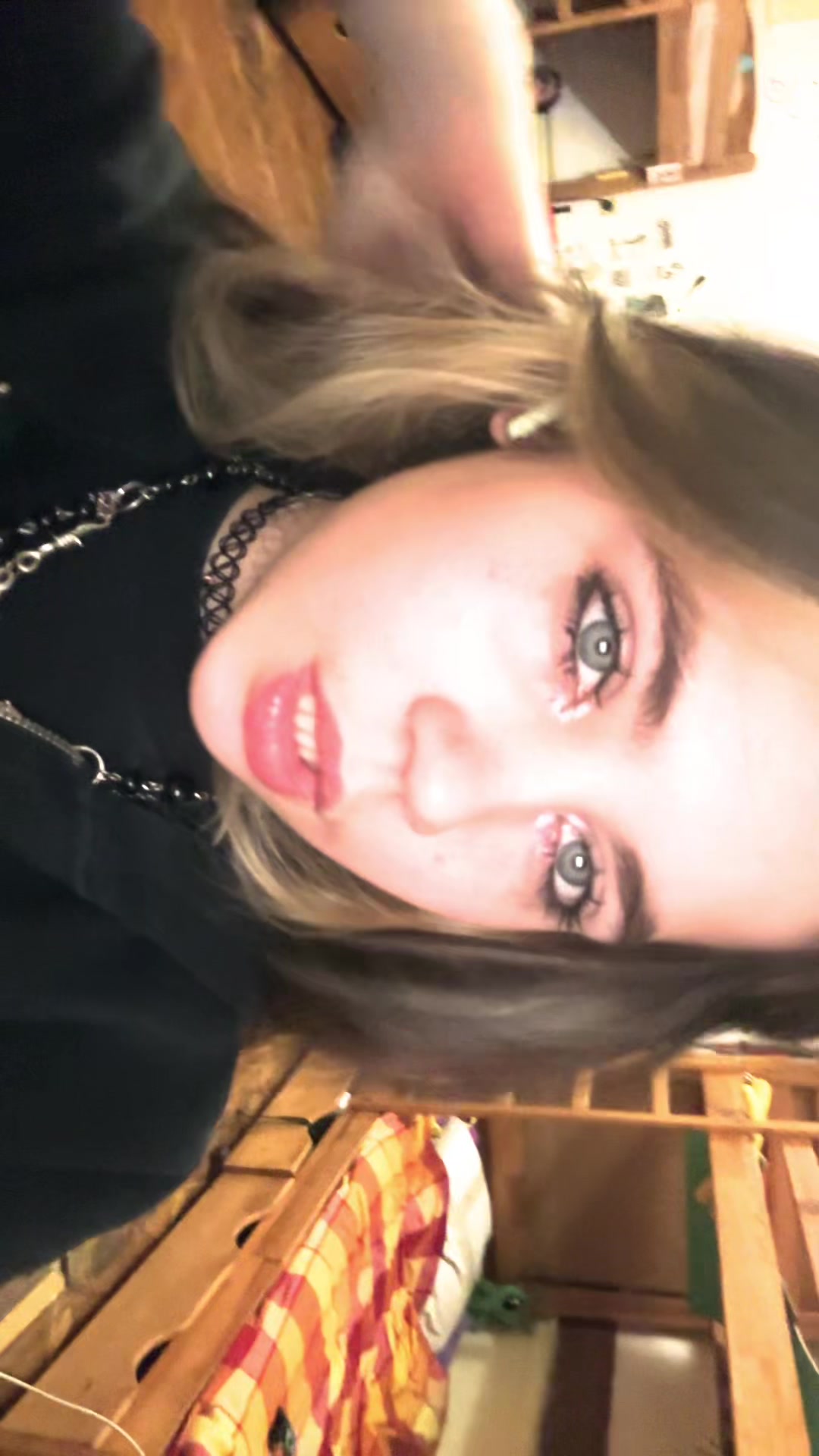 @ᶻ 𝘇 𐰁