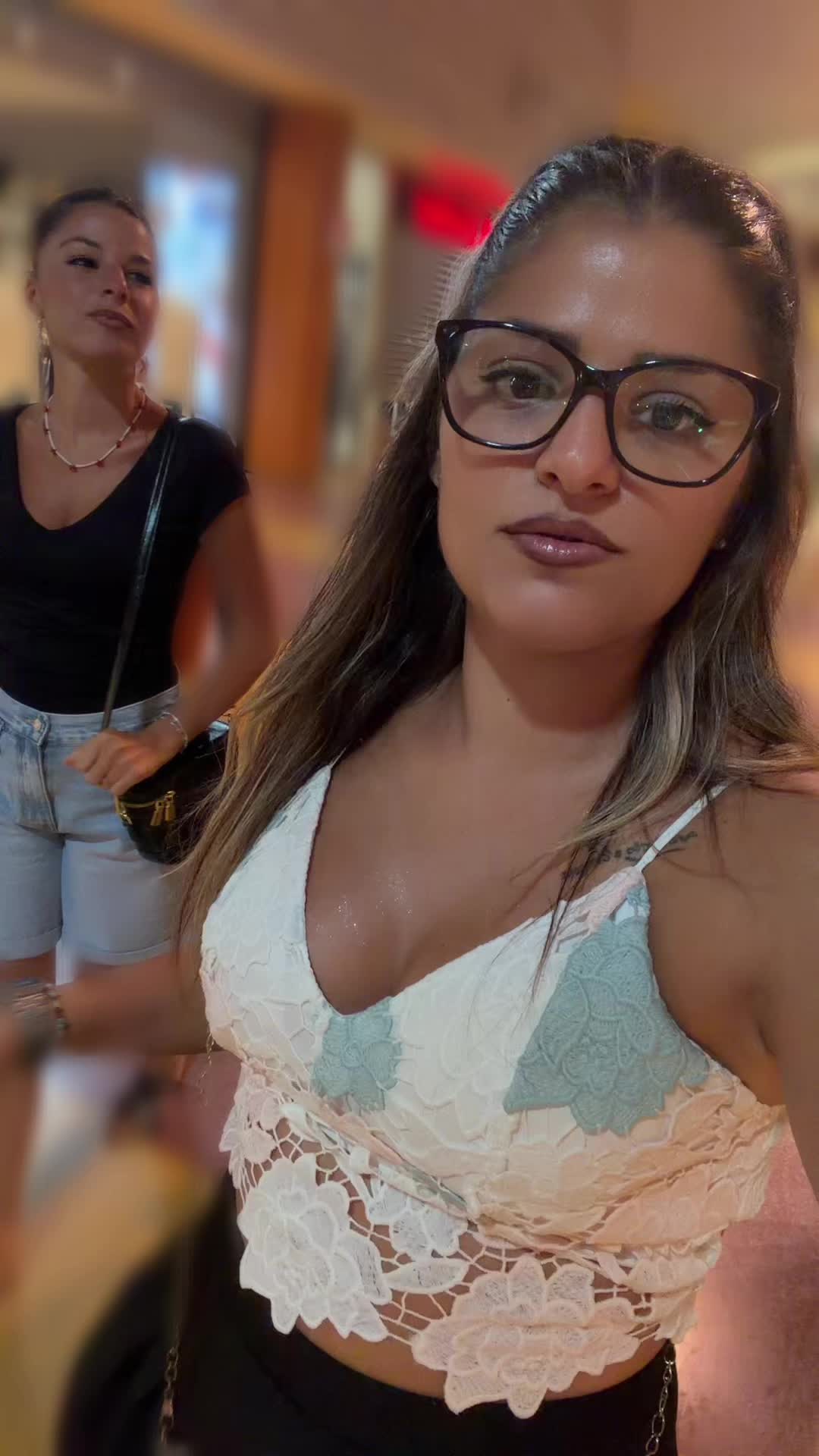 @🤍