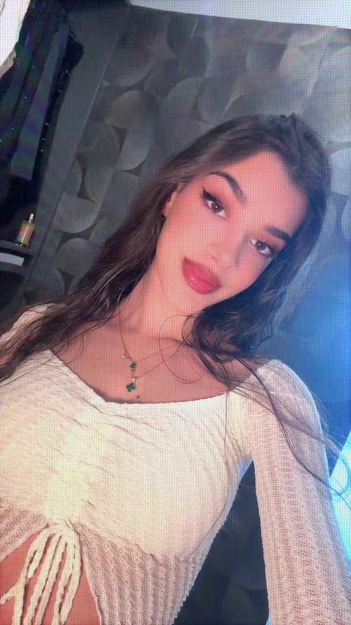 @𝒮amanta🇦🇱