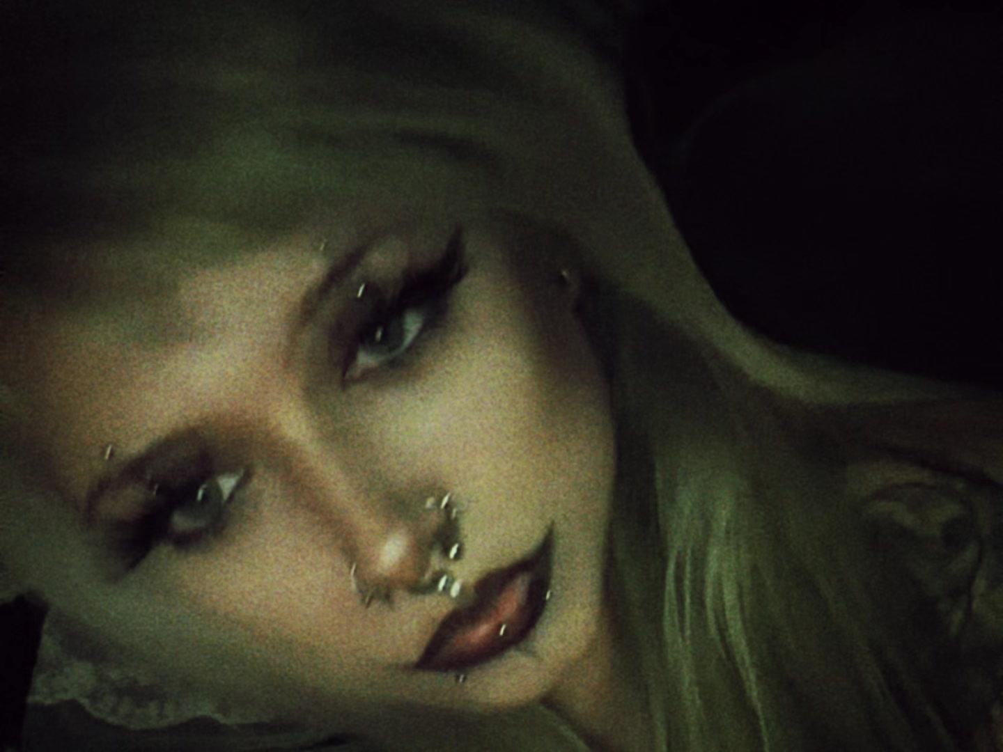 @⛧☾༺ 𝖙𝖗𝖎𝖓 ༻☽⛧