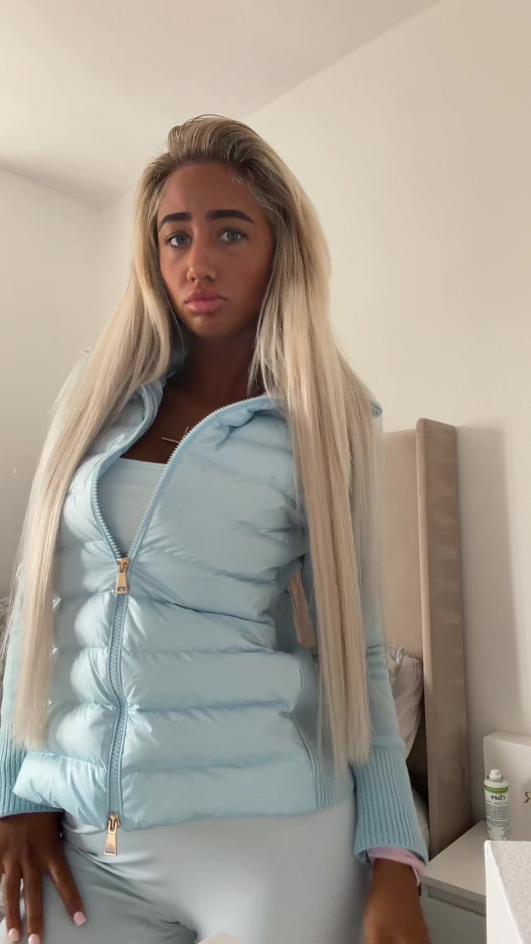 @pxlxaa24_