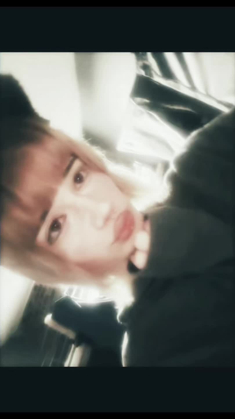 @・𝓒𝓺𝓫𝓮𝓻𝓯𝓪𝓬𝓮・