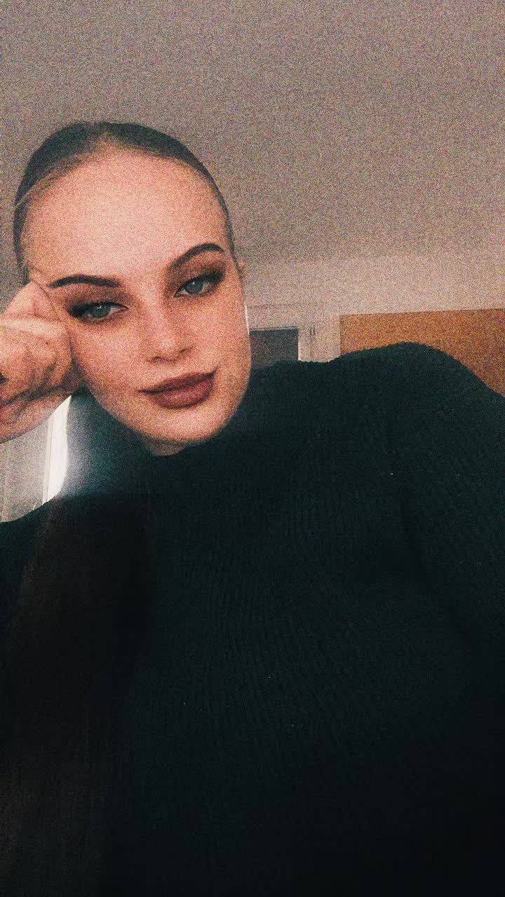 @Melanie🐍