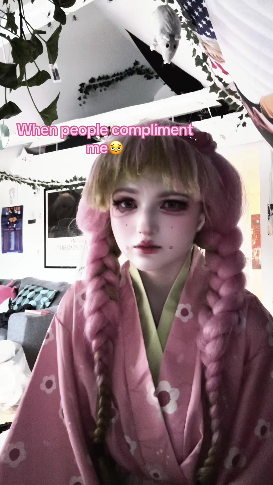 @꧁༒๓คriค༒꧂