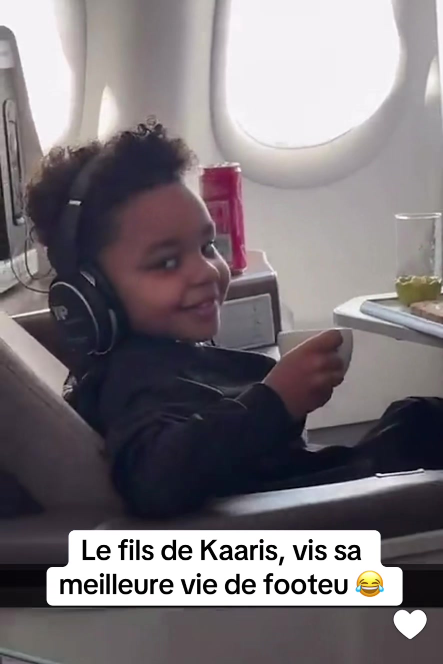@KAARIS