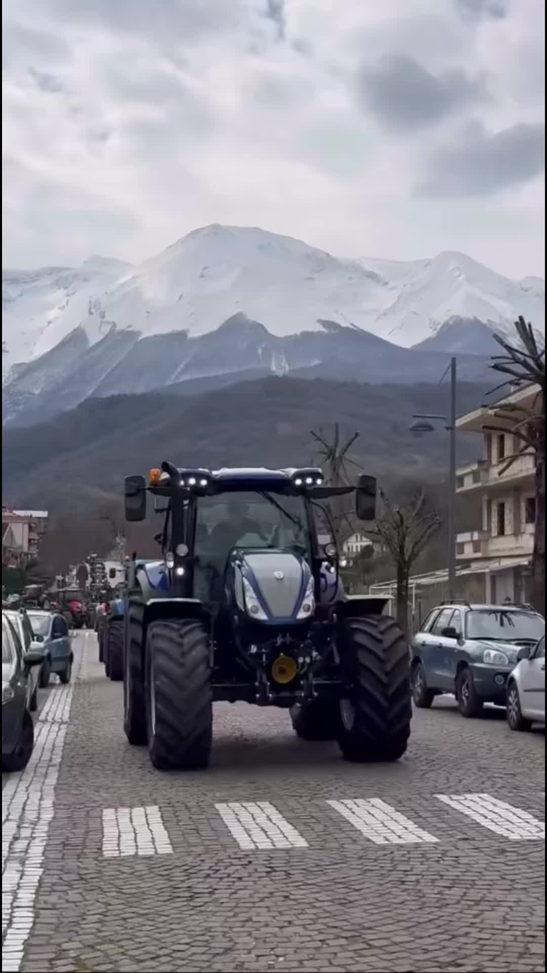 @Gabriele