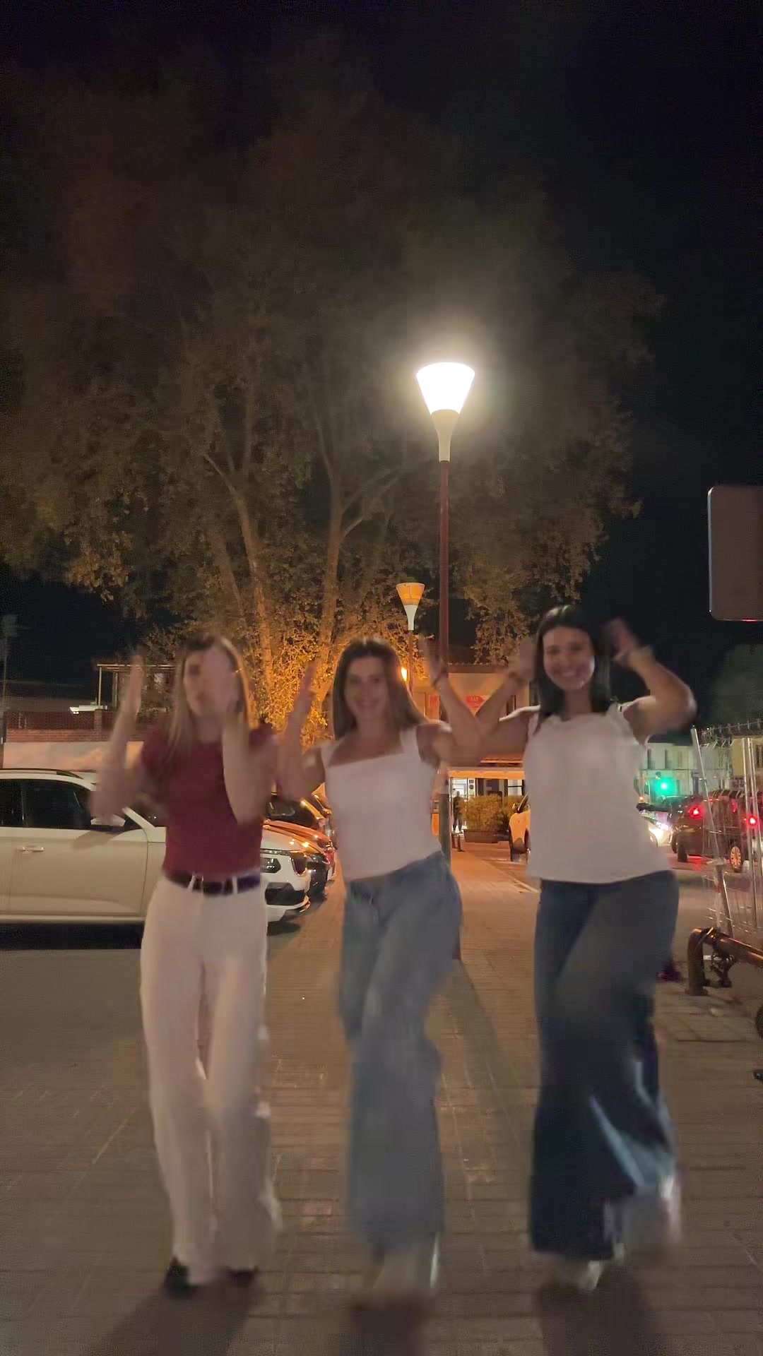@jaja