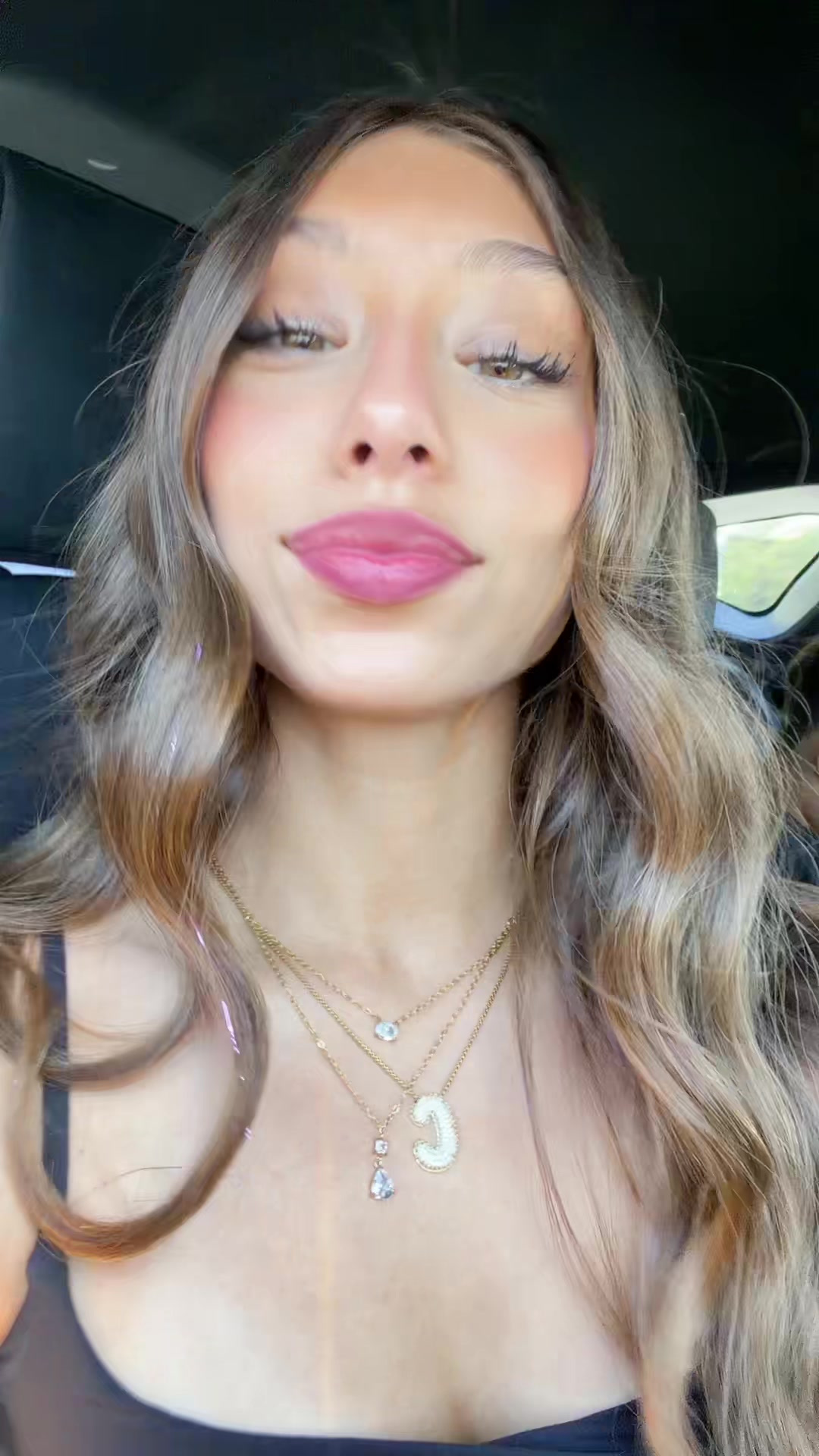 @camila