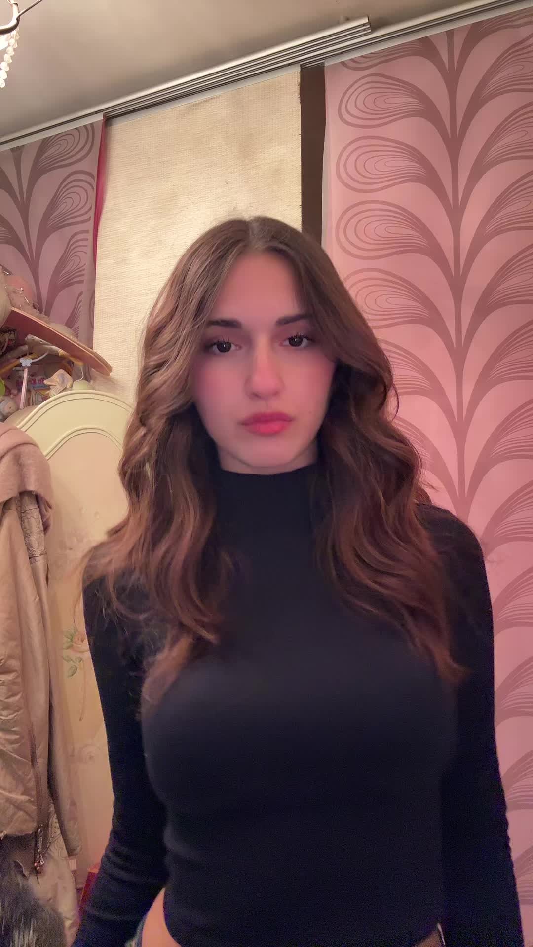 @adamopoulouu.__