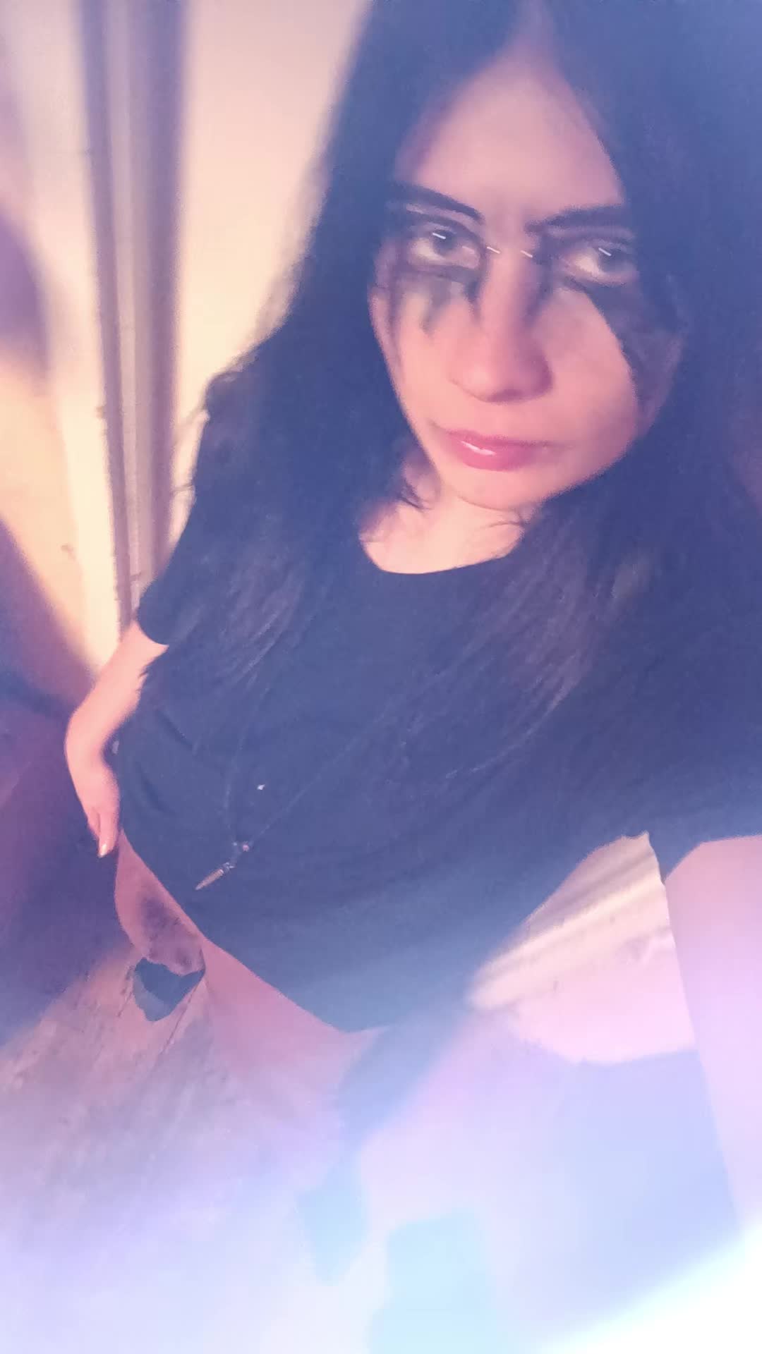 @𝔐𝔢𝔯𝔠𝔦 🖤🌹