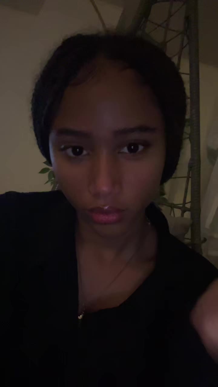 @:p