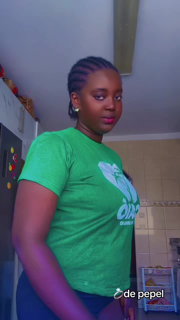 @uncandiabadjudarica