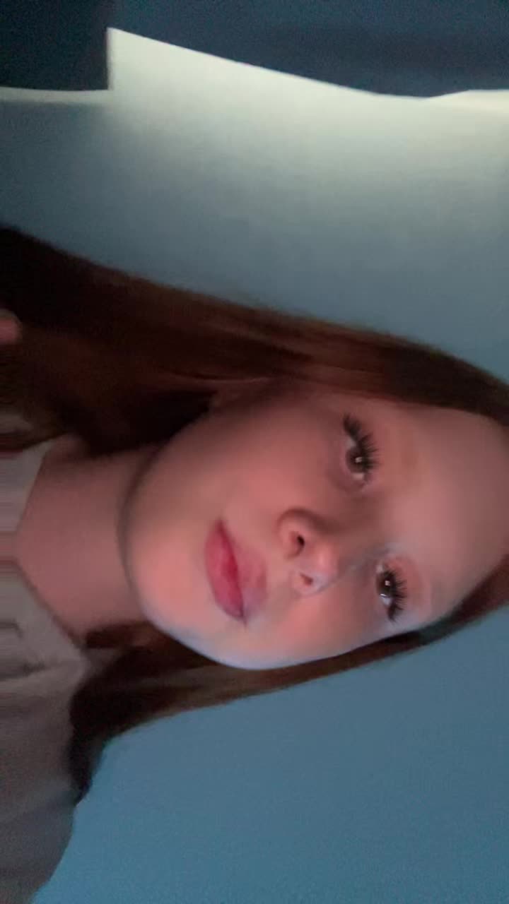 @Bella