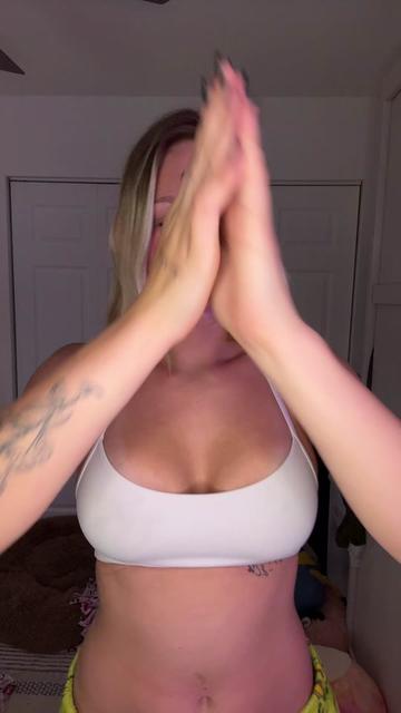 @Lexa rose 🌹