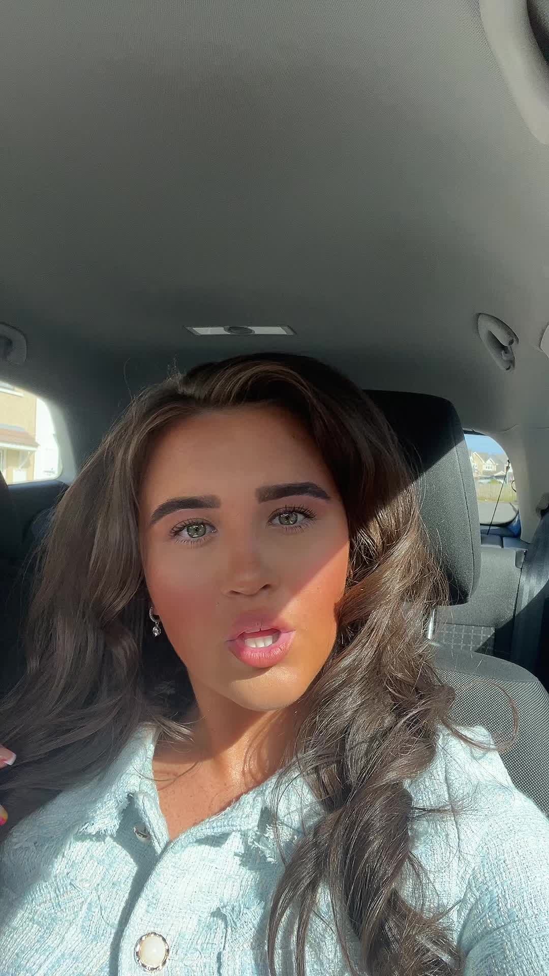 @𝒮𝓀𝓎𝑒𝐿𝑜𝓊𝒾𝓈𝑒 ☁️