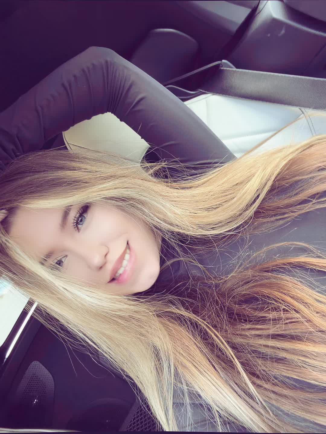 @alexisfeather