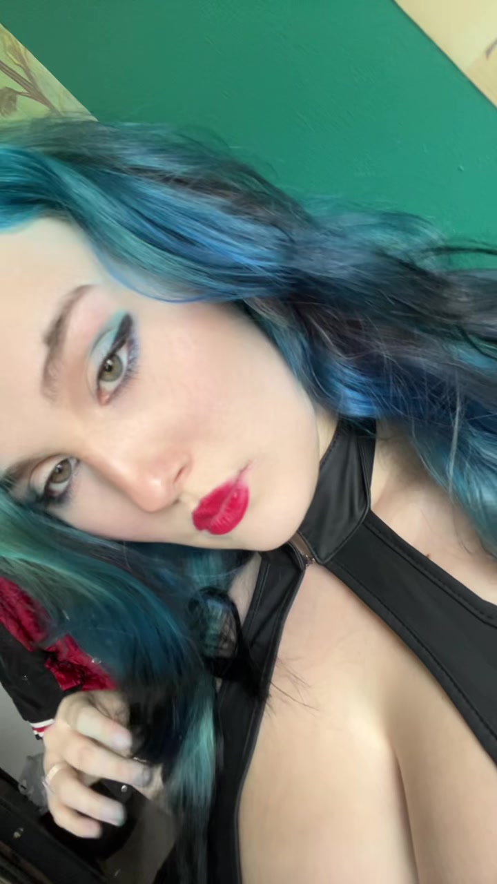 @Miku <3