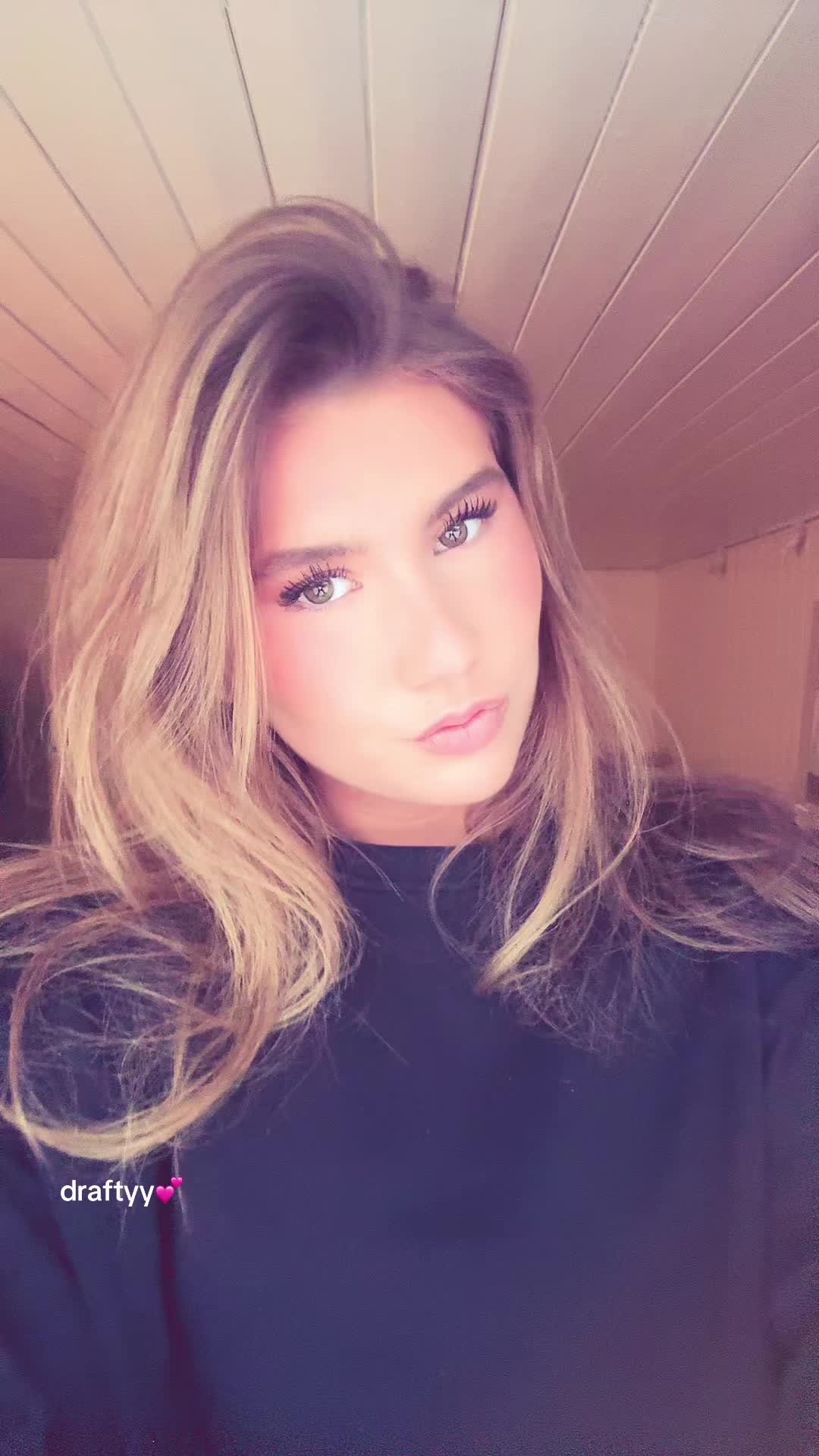 @mille🌟