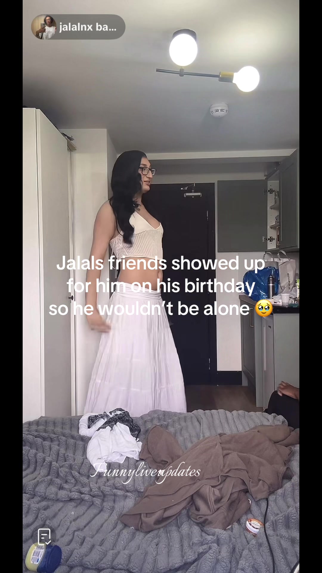 @funnyliveupdates