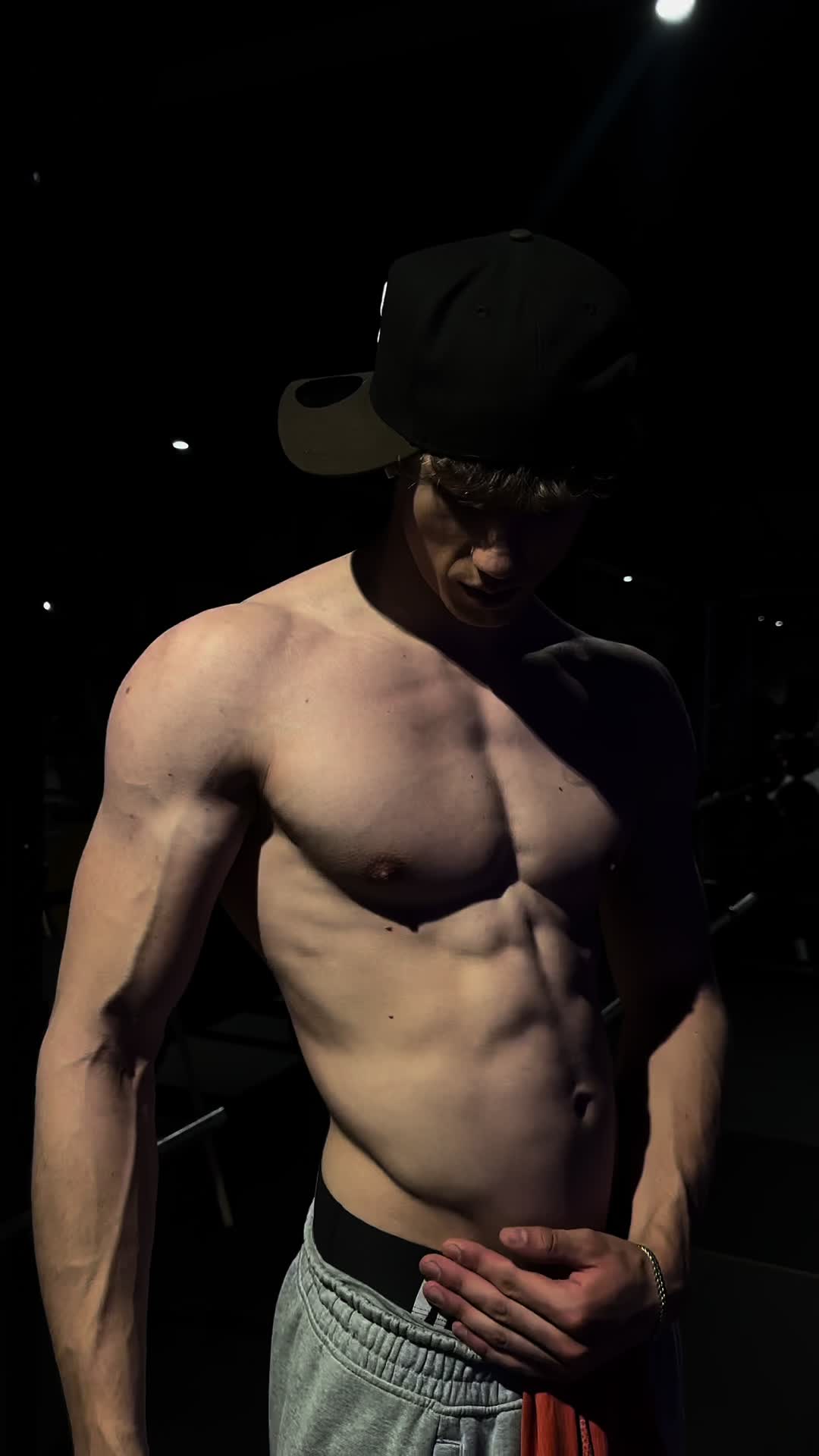 @lennonjarl