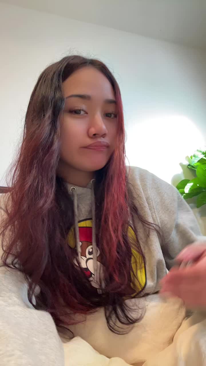 @user697438129