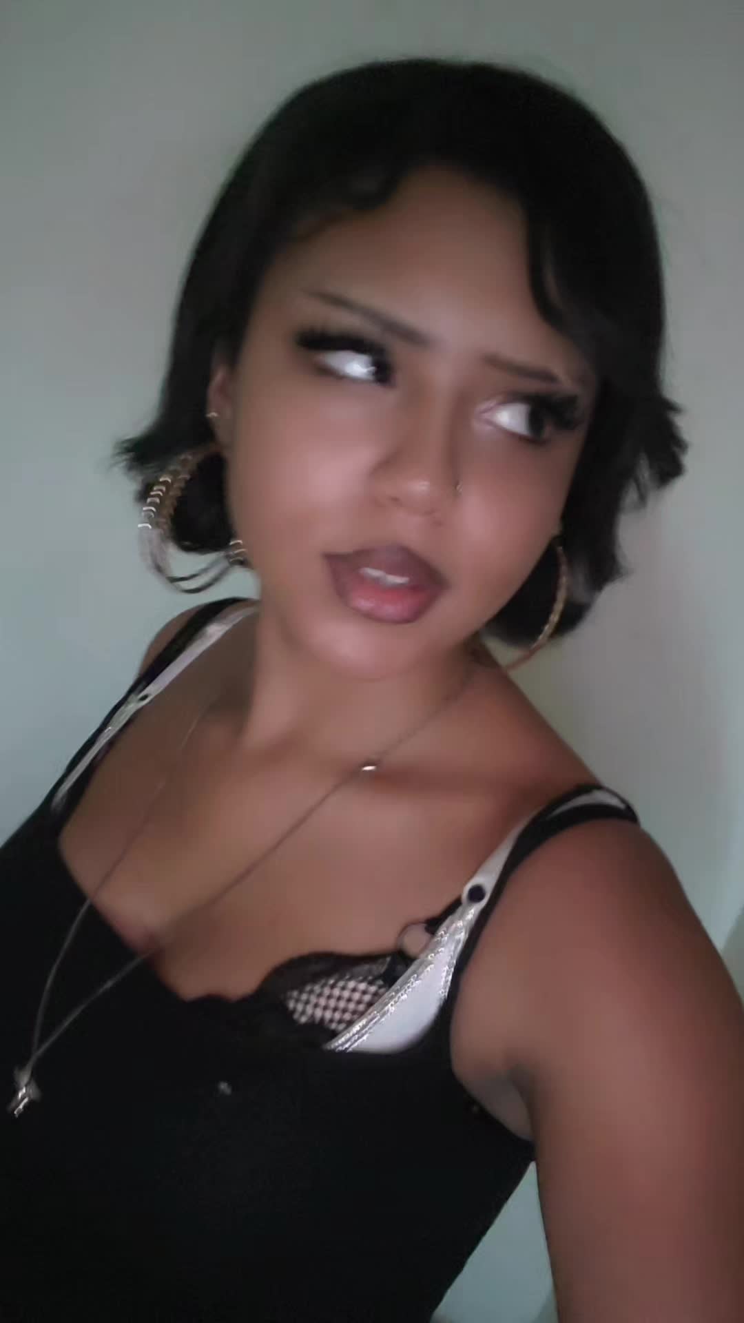 @Rena