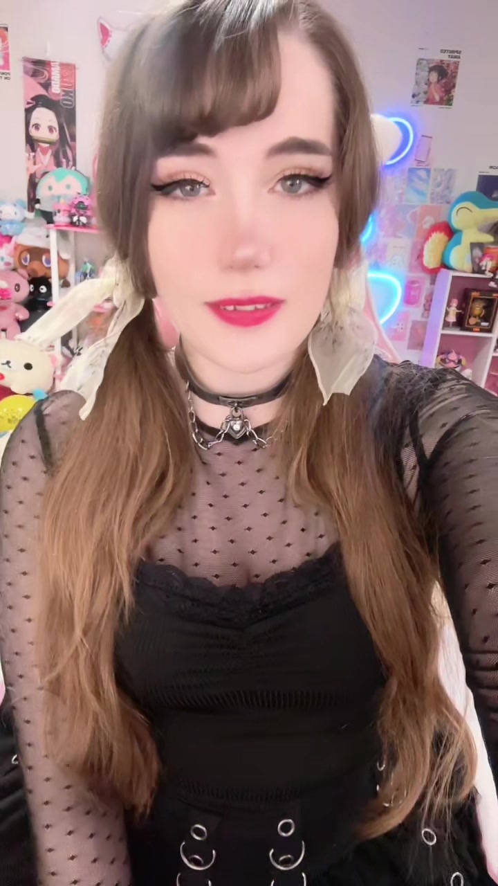 @Seaira