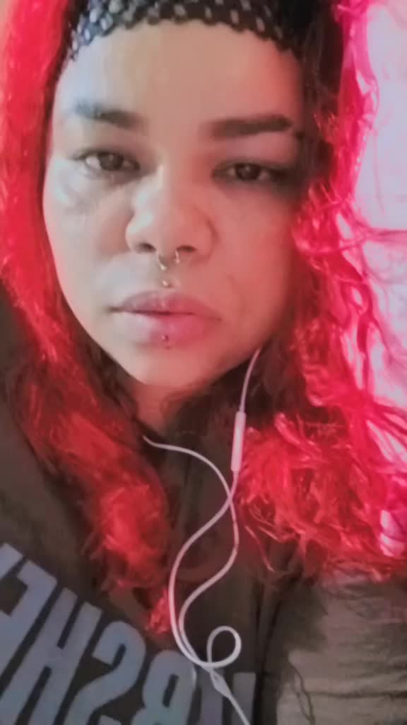 @Morena Morales