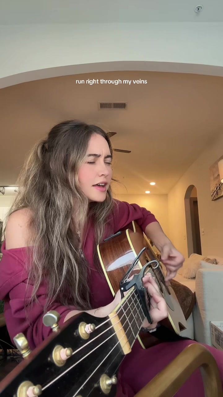 @Kaylinroberson