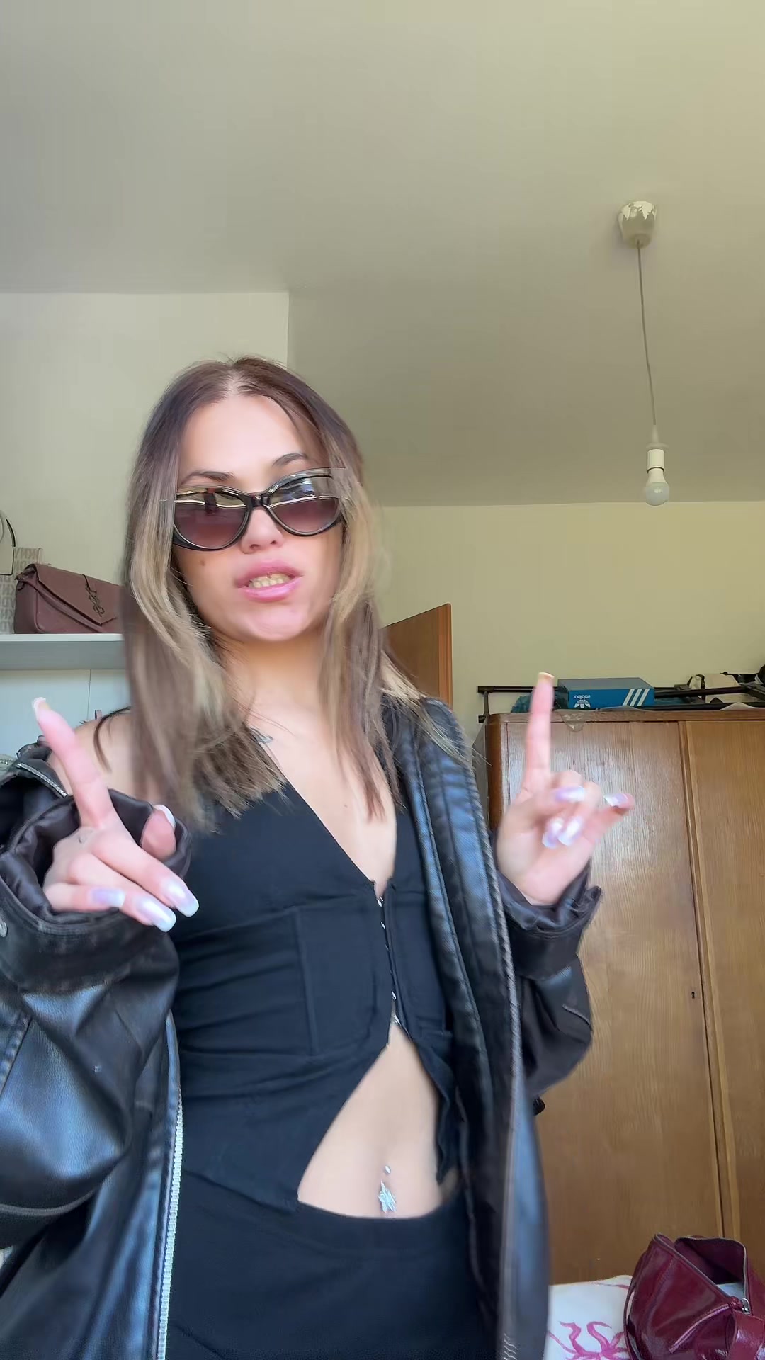 @Laviebelly