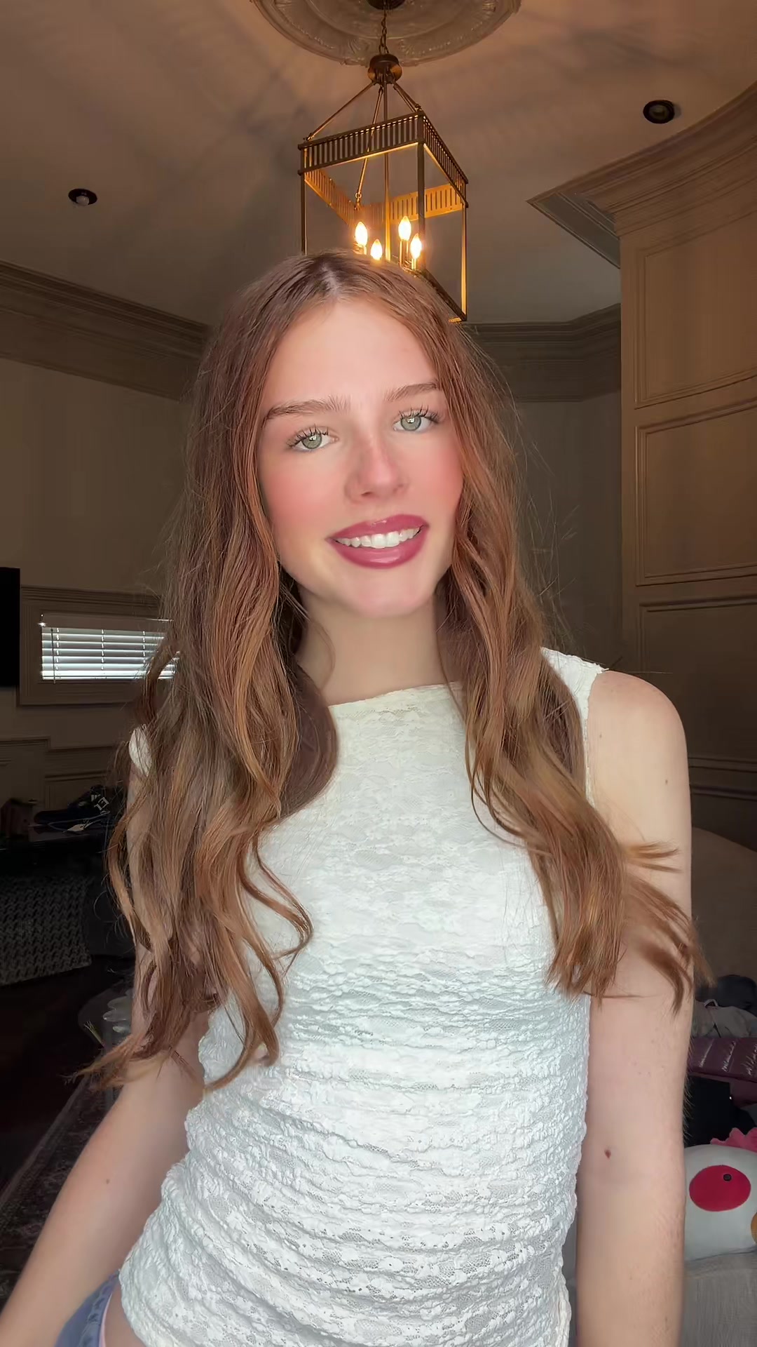 @Ellarose